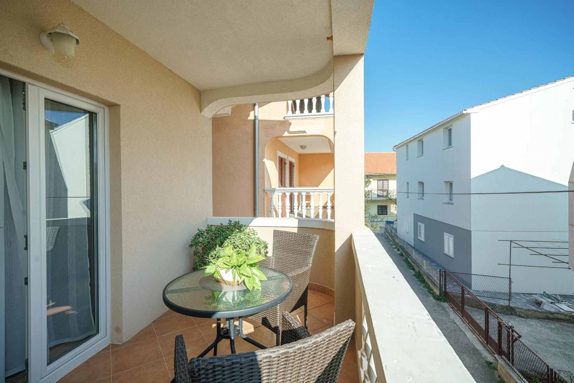 Apartments Vesna Vodice Ruang foto