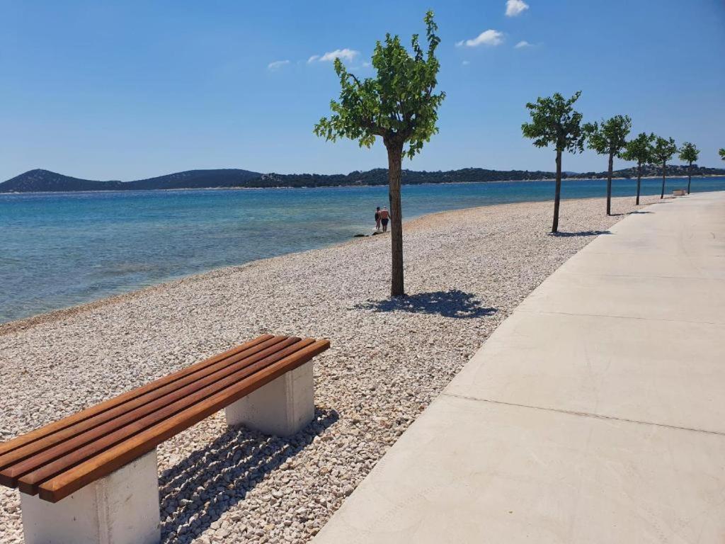 Apartments Vesna Vodice Bagian luar foto