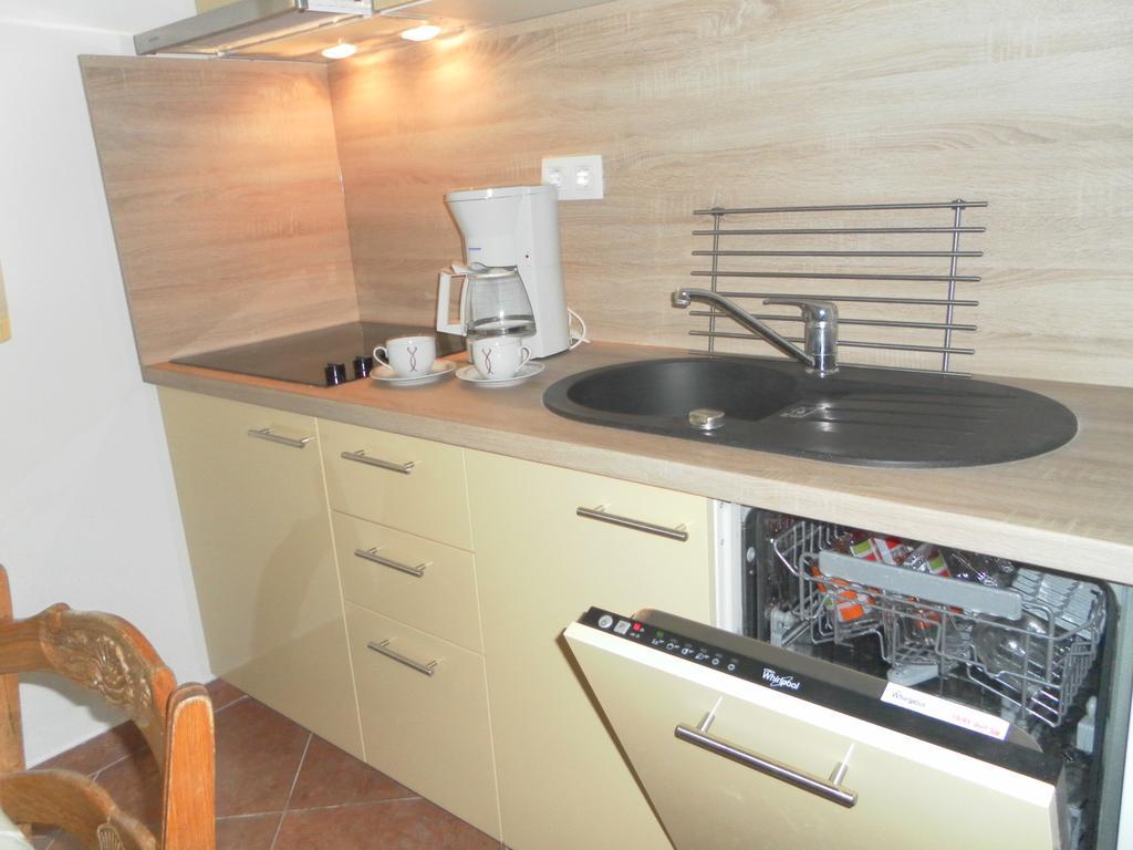 Apartments Vesna Vodice Bagian luar foto